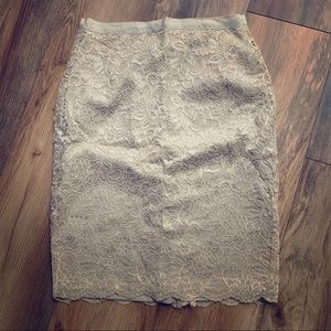 Lace pencil skirt